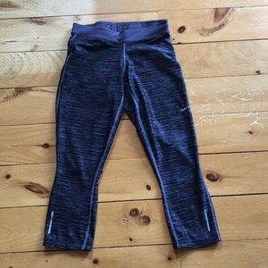 Nike Cropped Tights